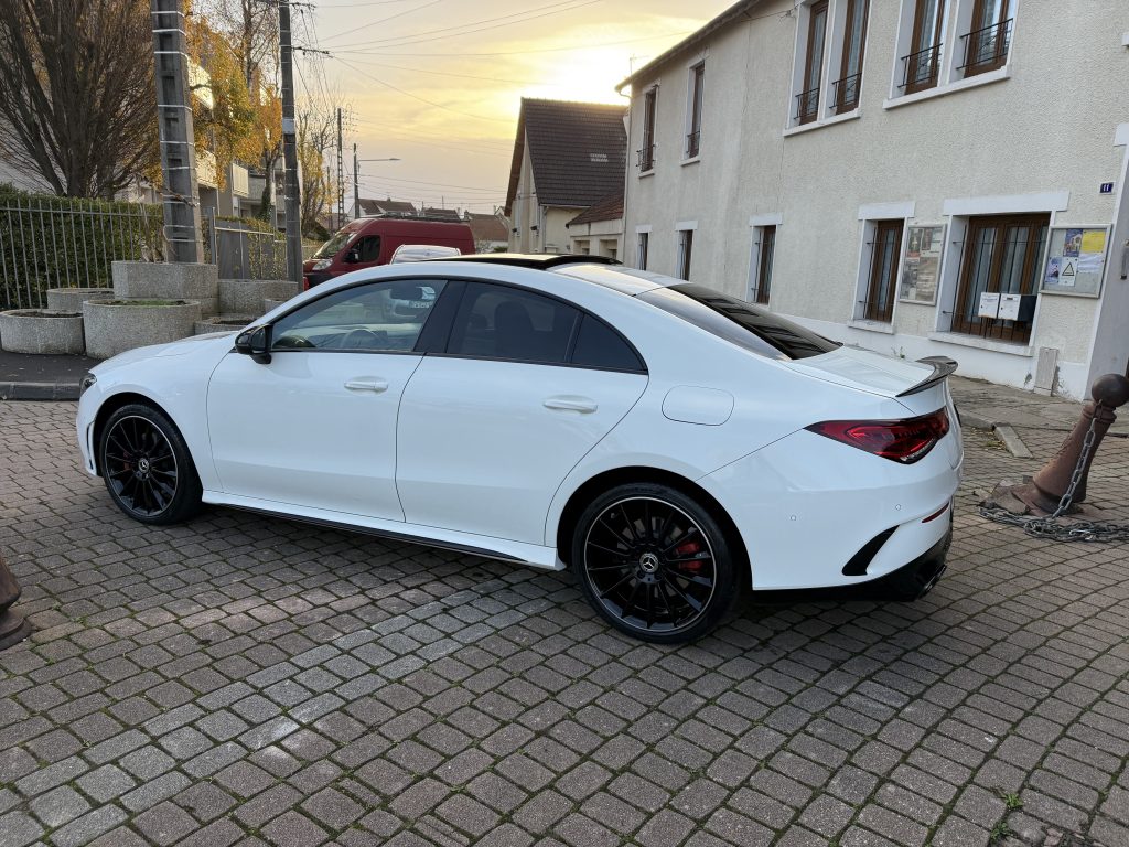 Mercedes-Benz CLA 250e