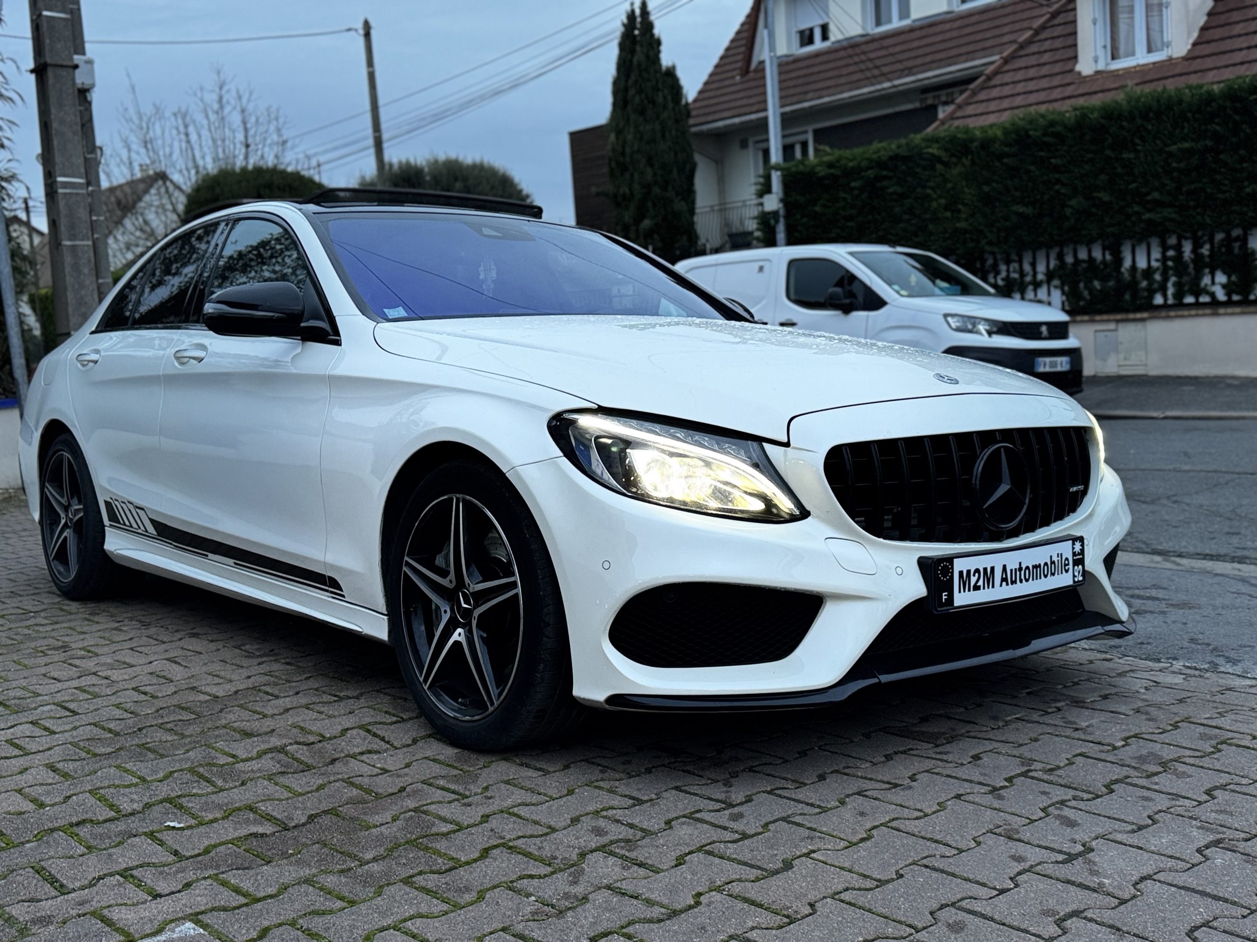 Mercedes-BENZ C 43 AMG – Image 4