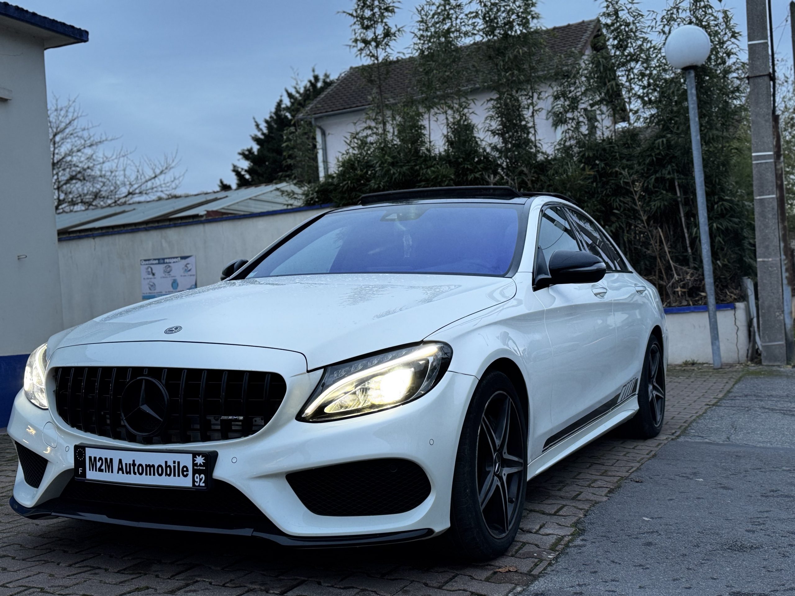 Mercedes-BENZ C 43 AMG – Image 11