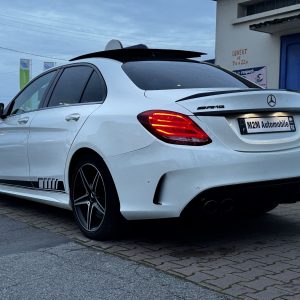 Mercedes-BENZ C 43 AMG – Image 19