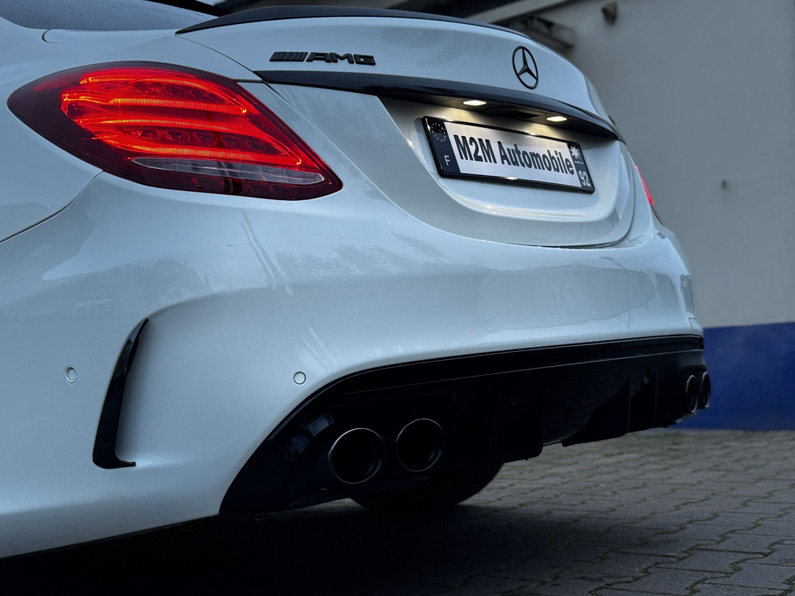 Mercedes-BENZ C 43 AMG – Image 21