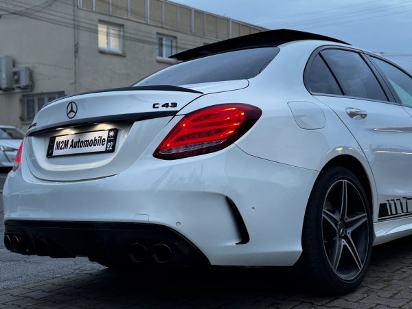 Mercedes-BENZ C 43 AMG