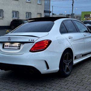 Mercedes-BENZ C 43 AMG – Image 18