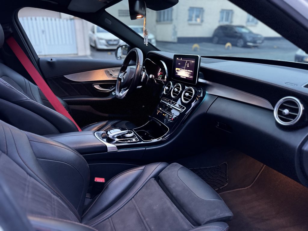 Mercedes-BENZ C 43 AMG
