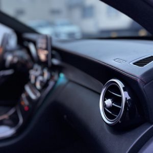 Mercedes-BENZ C 43 AMG – Image 42