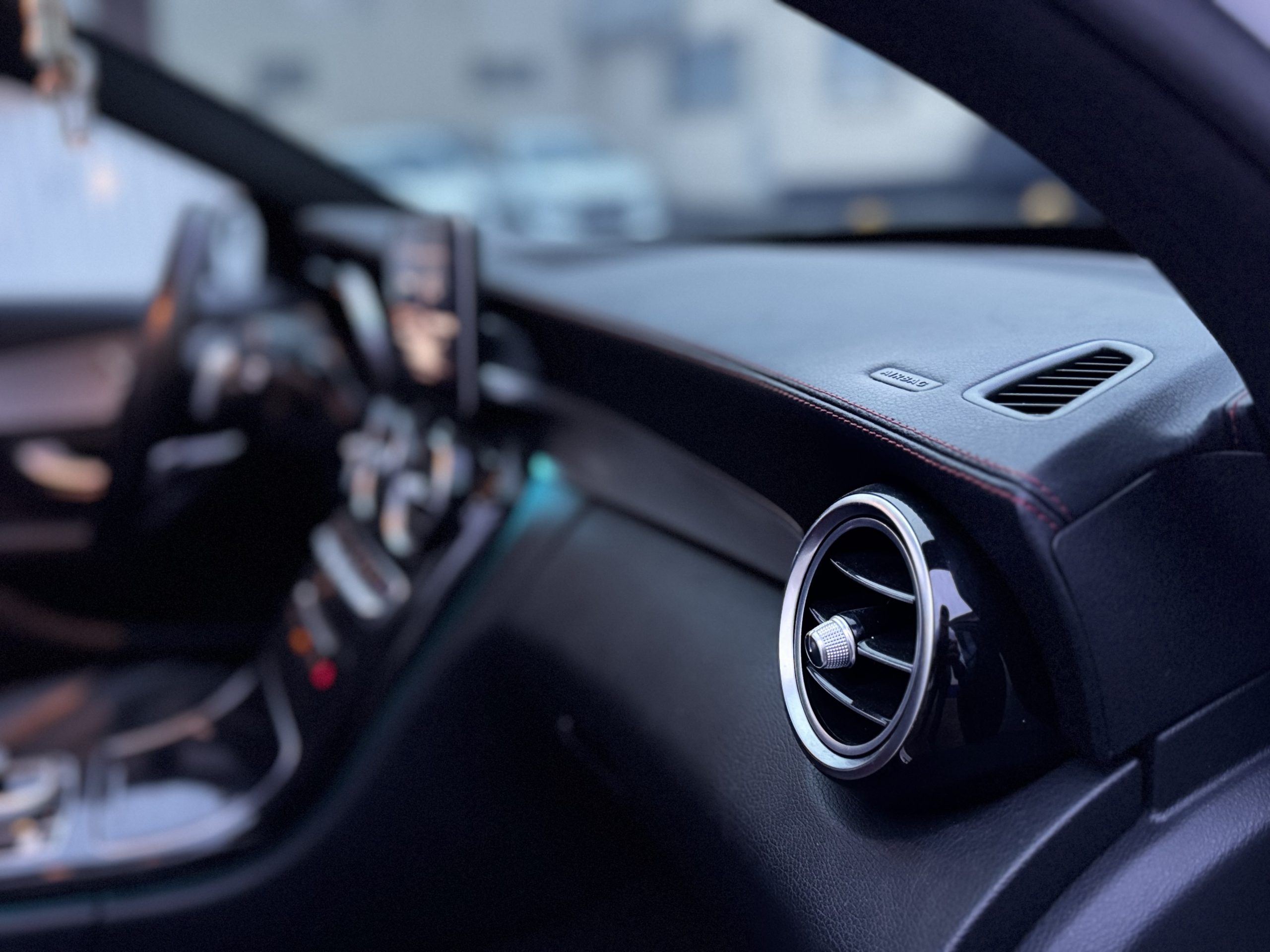 Mercedes-BENZ C 43 AMG – Image 42