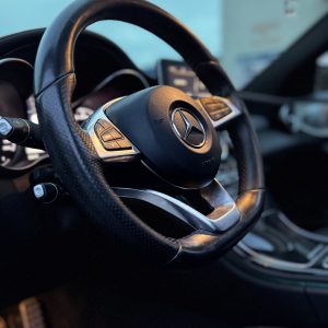 Mercedes-BENZ C 43 AMG – Image 37