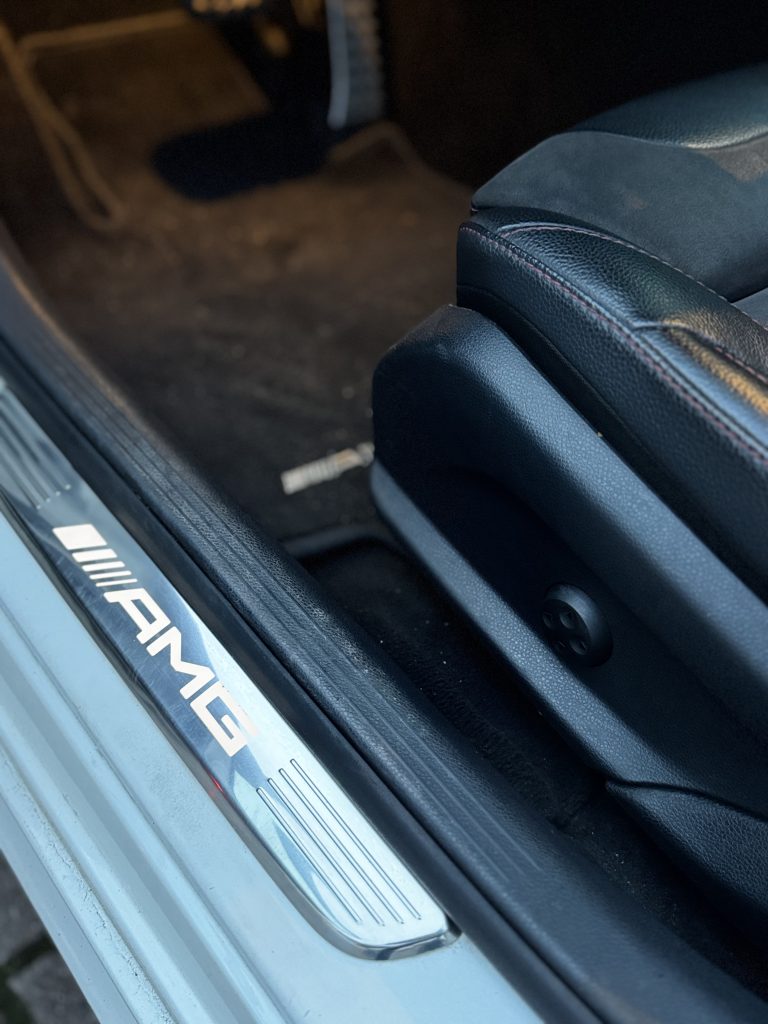 Mercedes-BENZ C 43 AMG