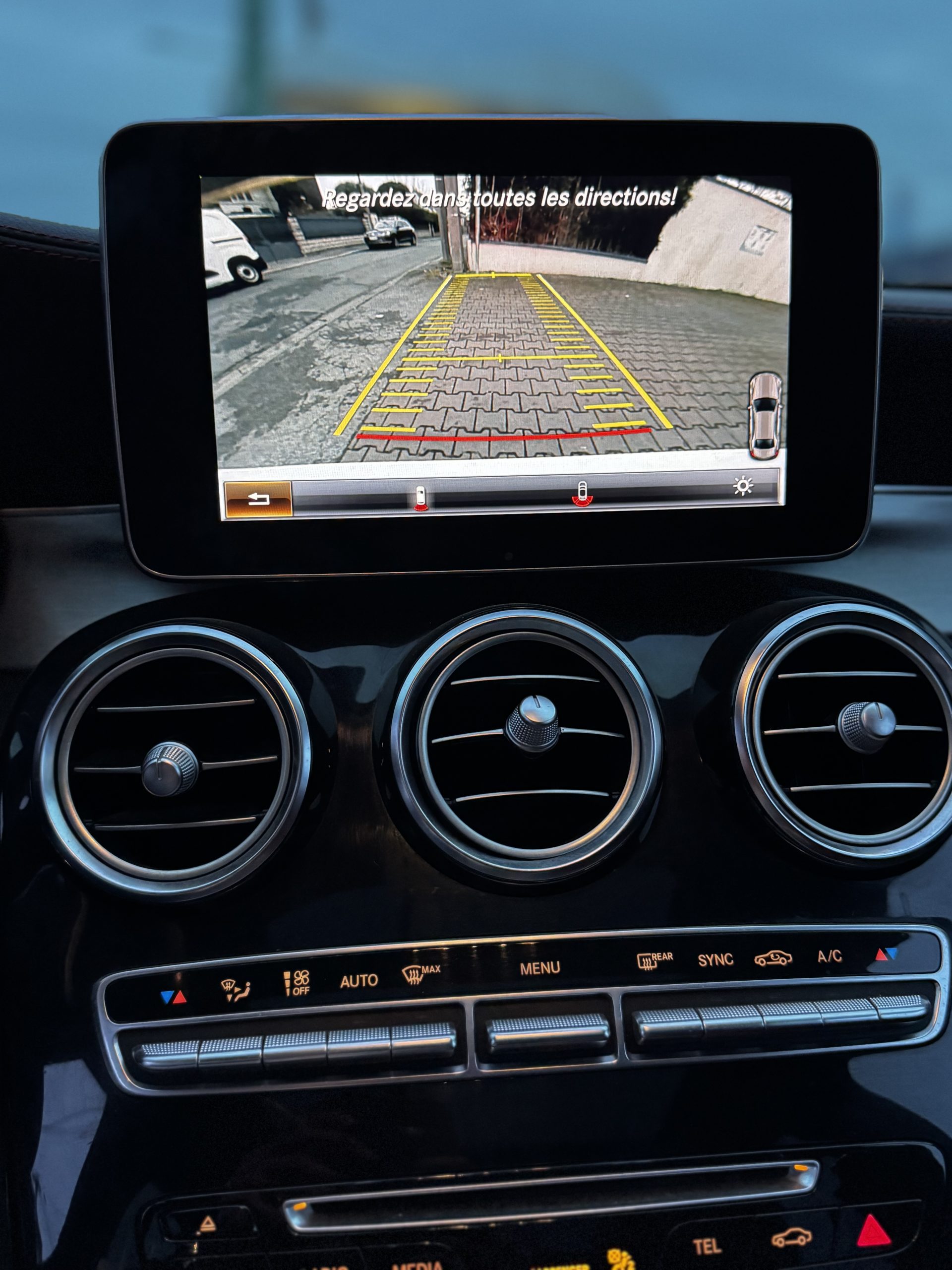 Mercedes-BENZ C 43 AMG – Image 49